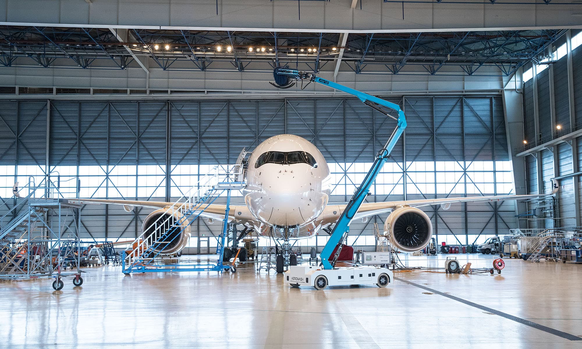 Aerowash AW3 in a hangar — preview before opening 3D inspector